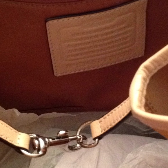 Coach handbag - Picture 5 of 7